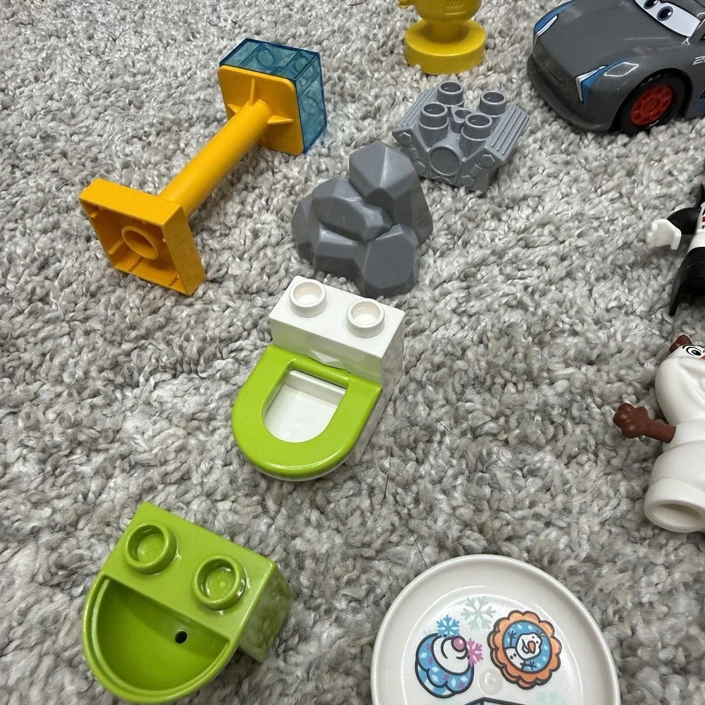 Lego Duplo Parts and pieces figures Disney Pixar Micky Goofy Cars animals Lot
